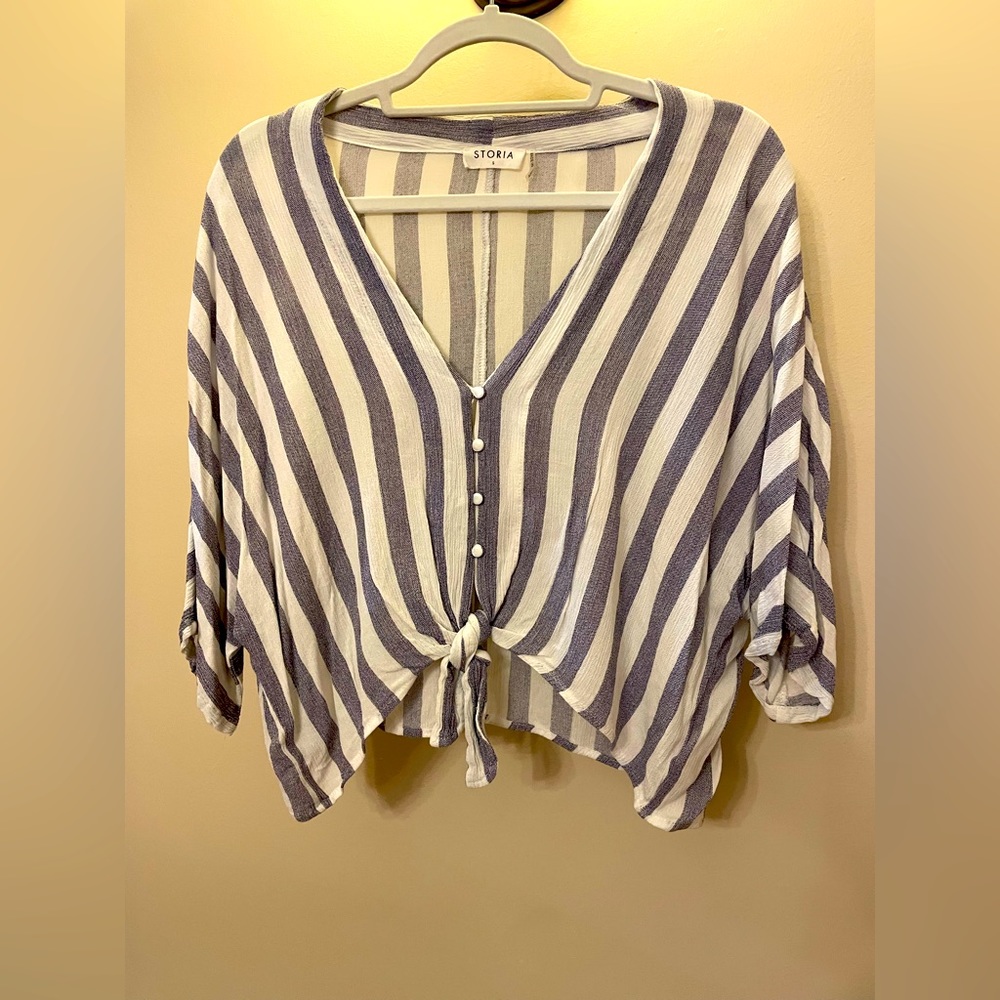 Flutter Sleeves. - image 1